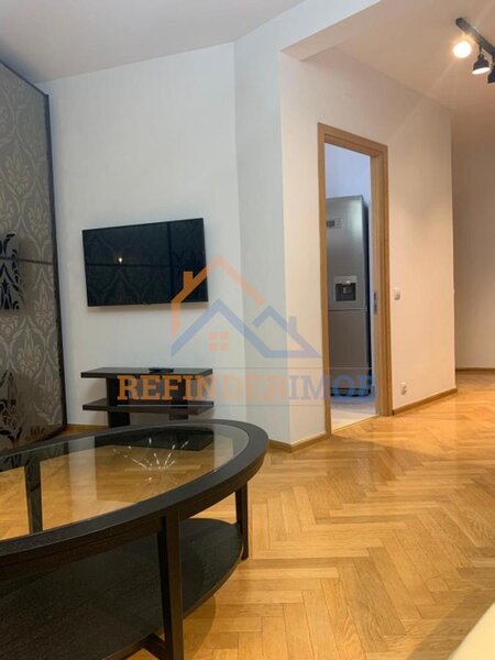 Titan Apartament de vanzare 2 camere, zona Titan - Metrou Nicolae Grigorescu
